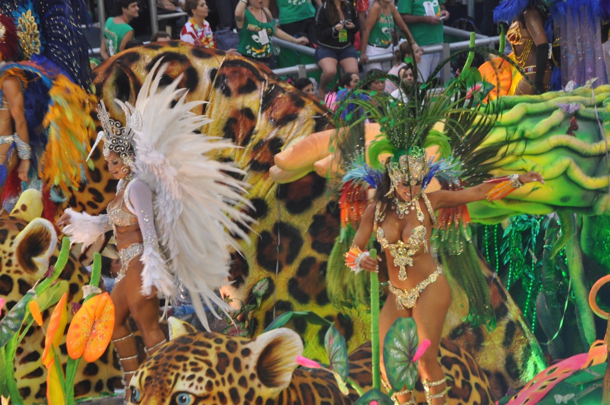 Dancers at Rio de Janeiro Carnival