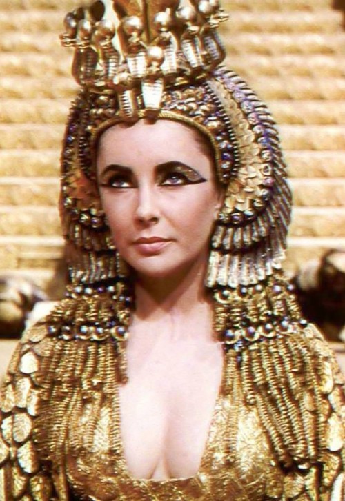 Elizabeth Taylor - Cleopatra